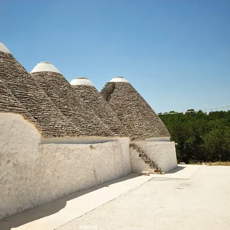 Masseria Calandrella 4*